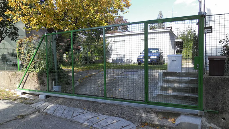 Brány a dvere – fotografia z archívu ZAMMOS 025